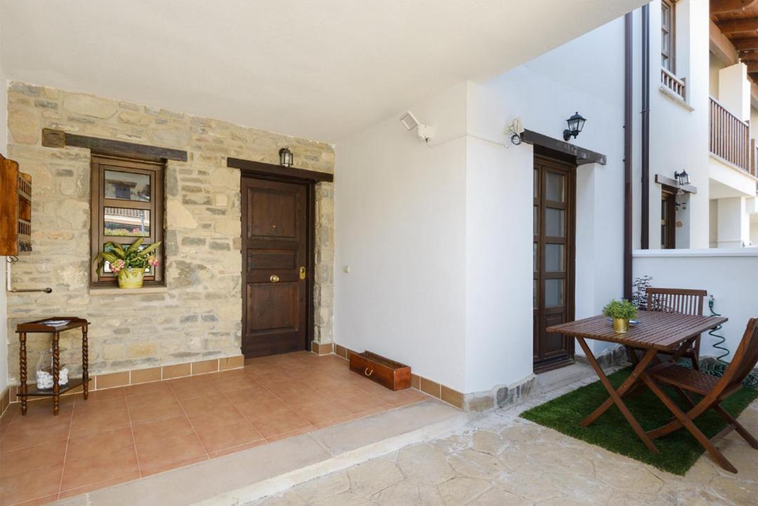 Sol Badaguas Jaca Villa Exterior foto
